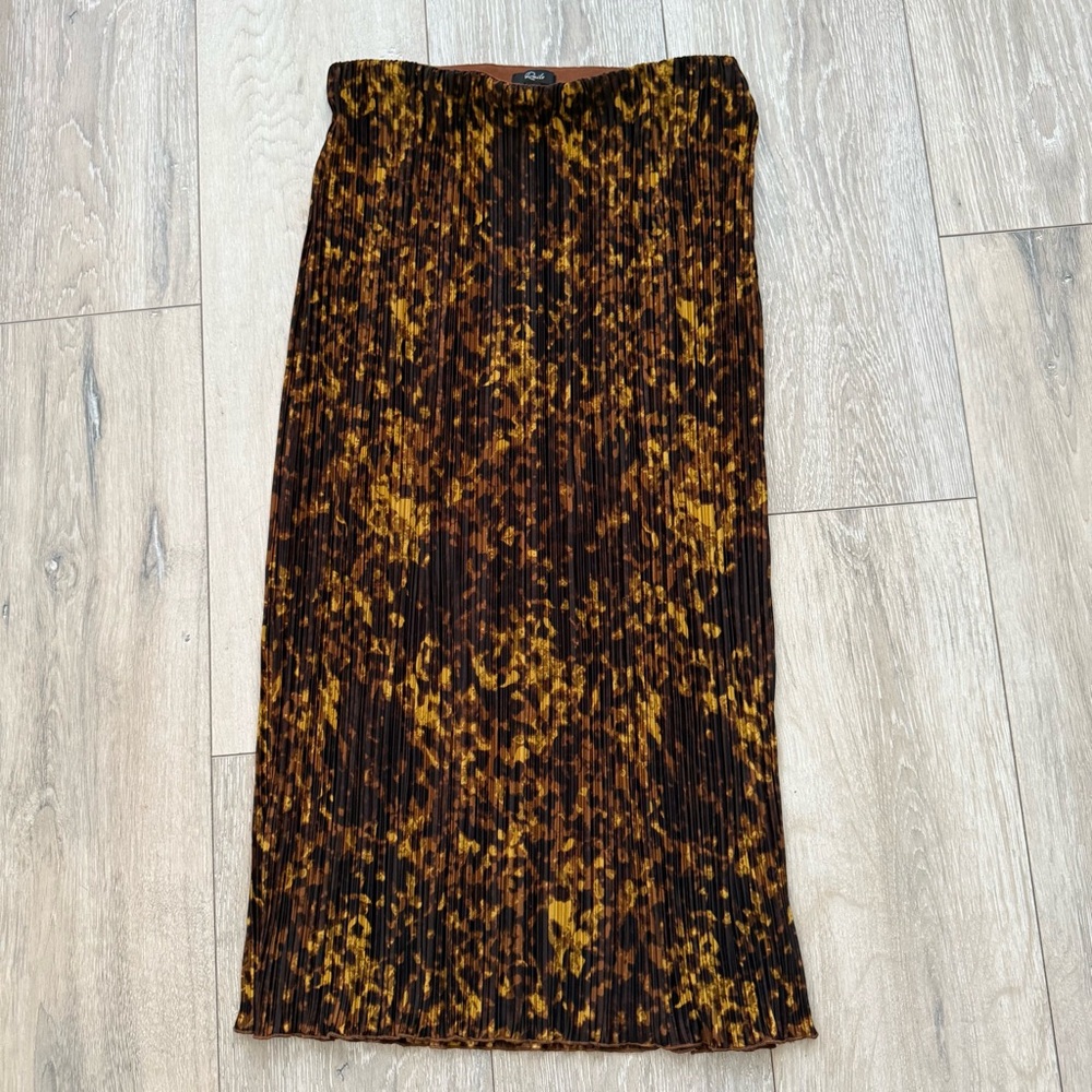 Rails Women's Pleated Midi Skirt in Black and Mustard Brown Print